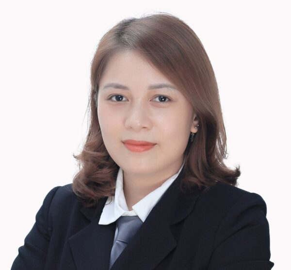 Chuyên gia cố vấn Vũ Mạnh Hùng
