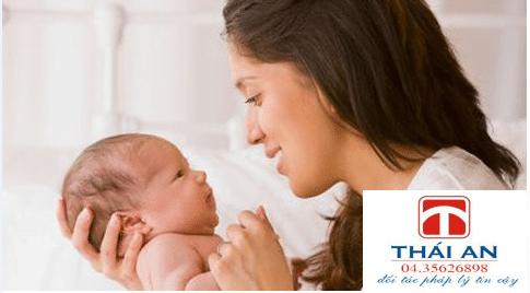 Khởi kiện thay đổi người trực tiếp nuôi con sau ly hôn như thế nào ?