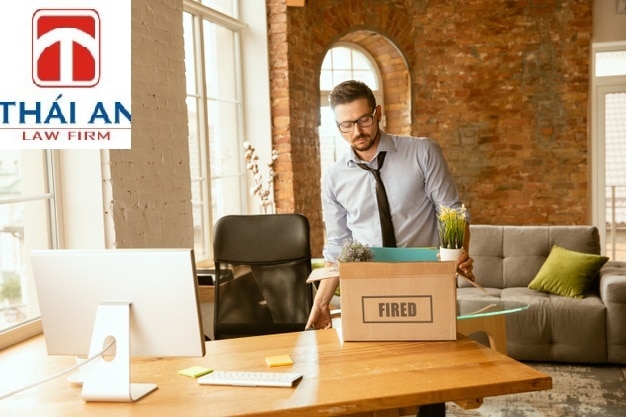Sa thải người lao động thế nào cho đúng luật ? 6 Quyền lợi của người lao động khi bị sa thải như thế nào?